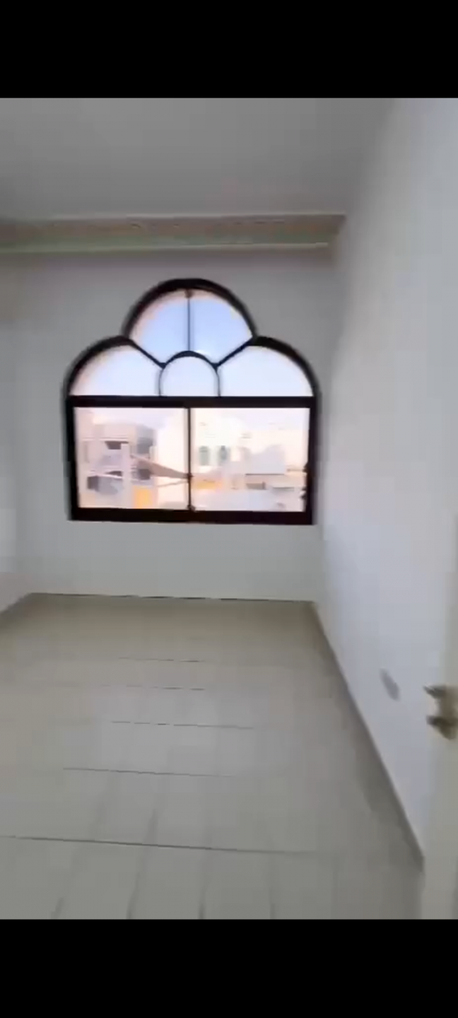 One bedroom and living room in Al Khalidiyah