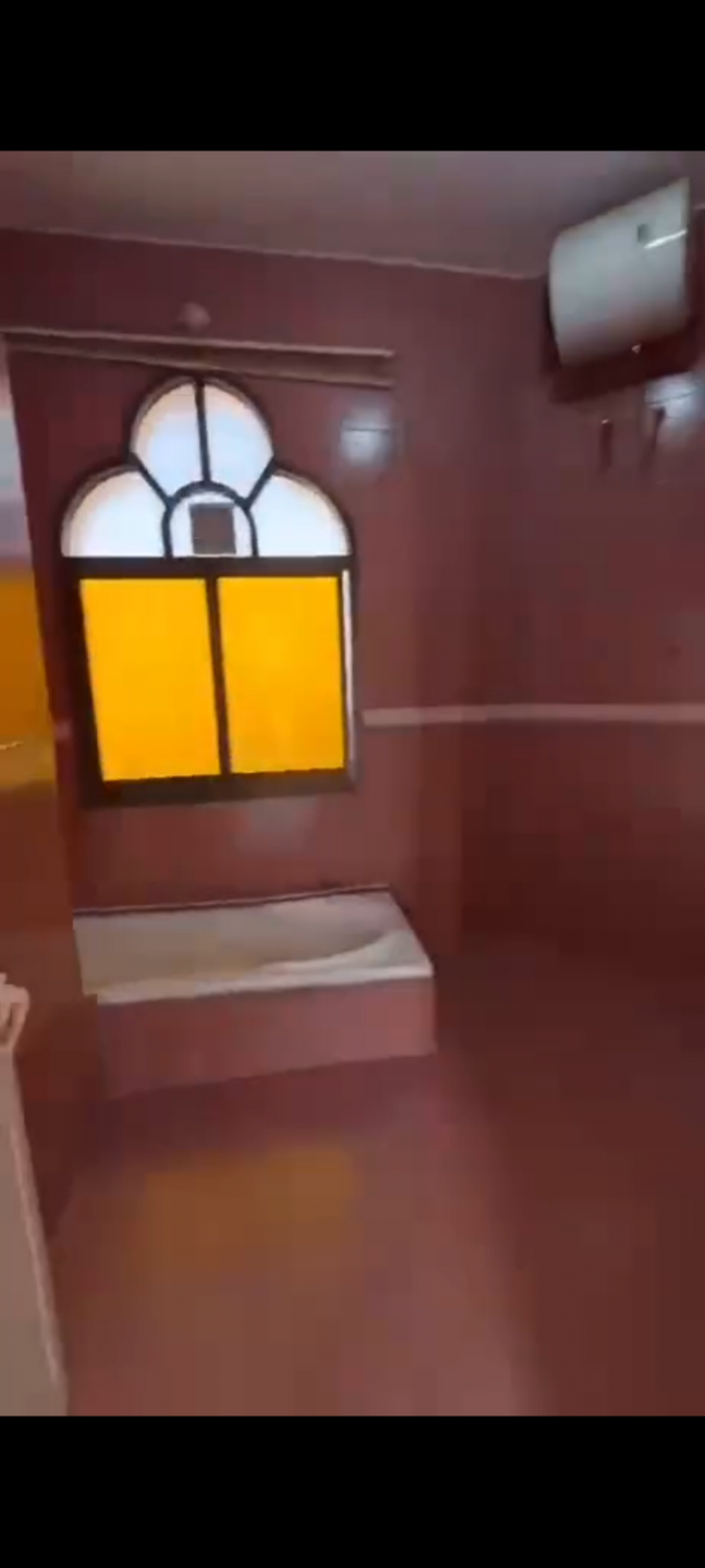 One bedroom and living room in Al Khalidiyah