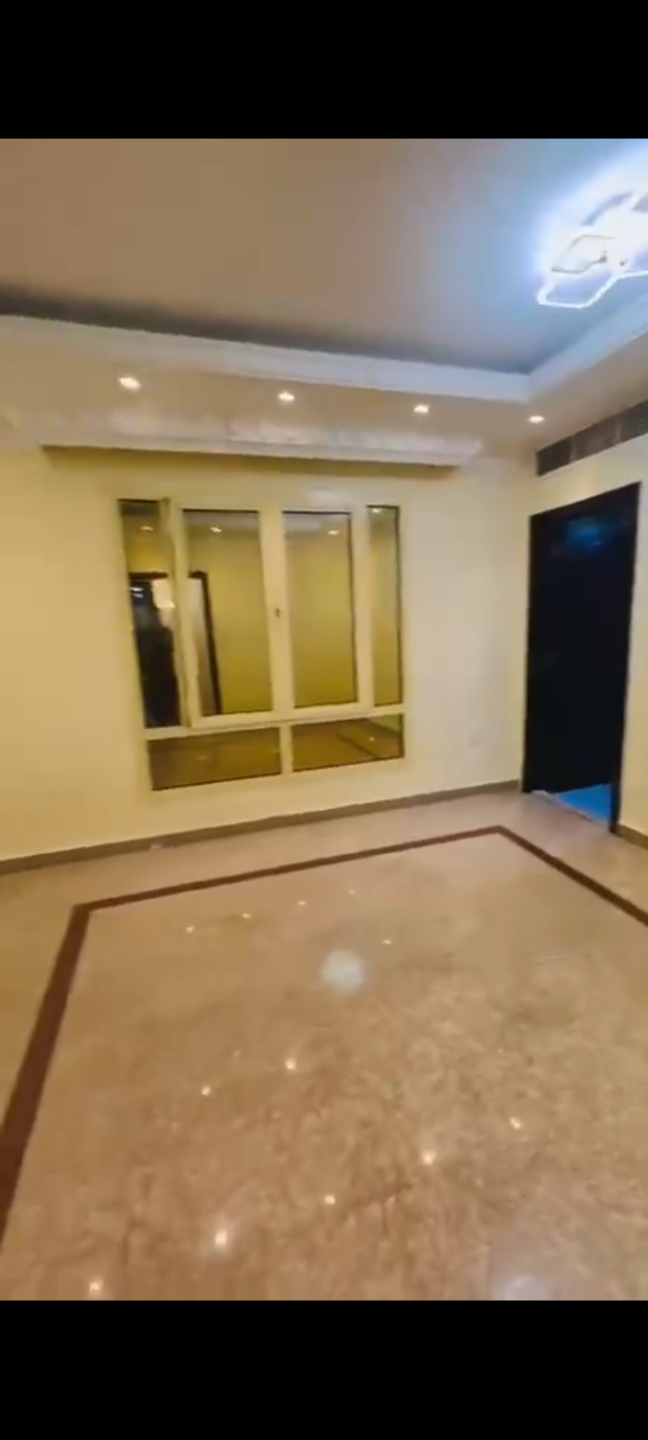 One bedroom and living room in Al Khalidiyah