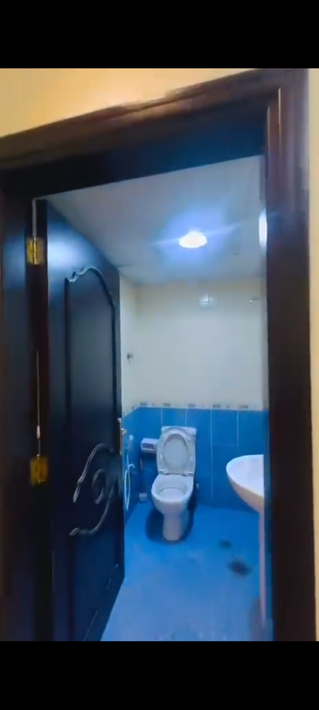 One bedroom and living room in Al Khalidiyah