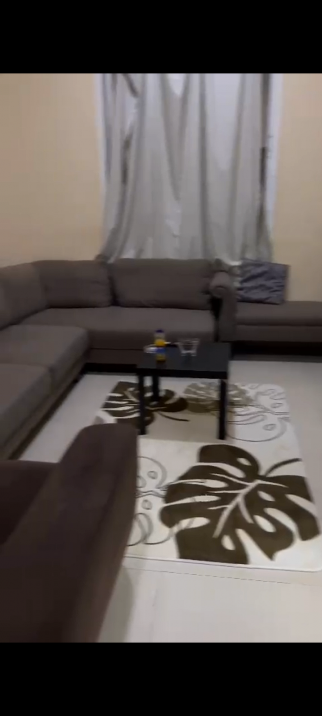 One bedroom and living room in Rawda 2
