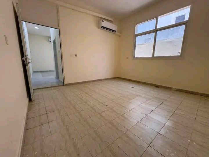 One bedroom and living room with a yard for rent in Riyadh.