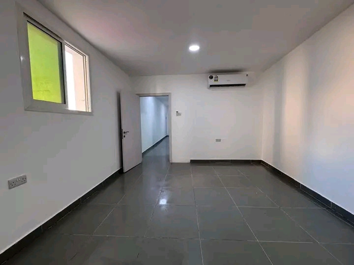 One bedroom and living room with private entrance and yard for rent
