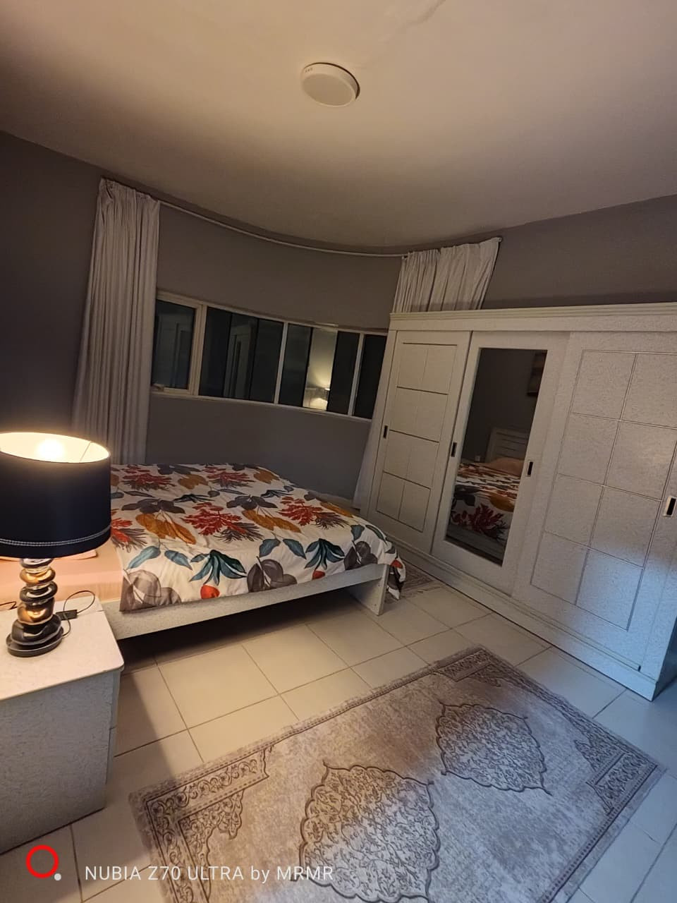 Furnished room and living room for monthly rent