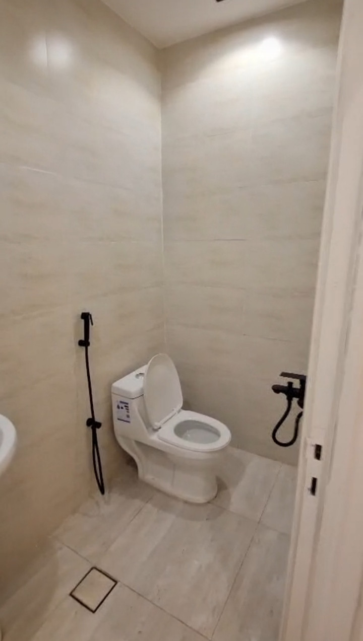Room, living room and bathroom in Al-Uraija neighborhood