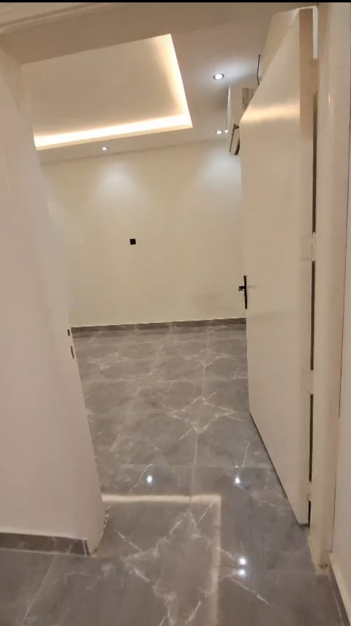Room, living room and bathroom in Al-Uraija neighborhood