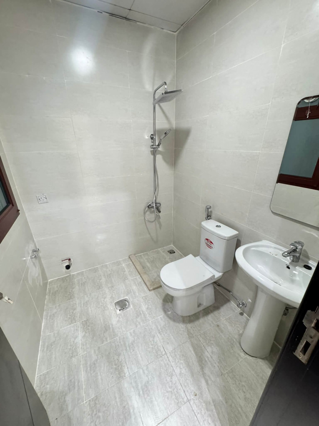 One bedroom and living room, ground floor, in Al Duhail