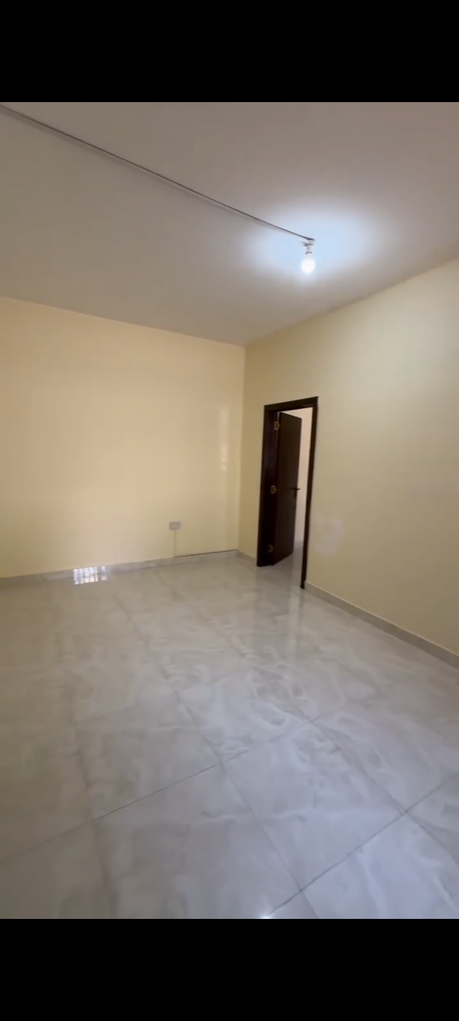 One bedroom and living room, ground floor, in Al Karama