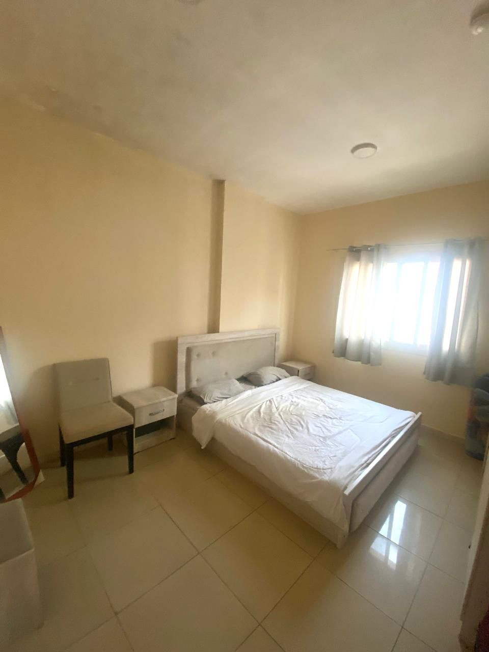 Room and hall, Al Majaz 2