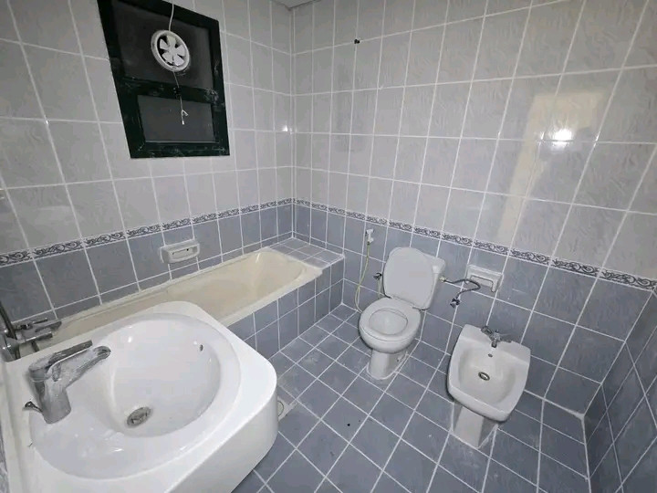ghrf-osalh-bsaar-lkt-balkasmy51790971138.jpg