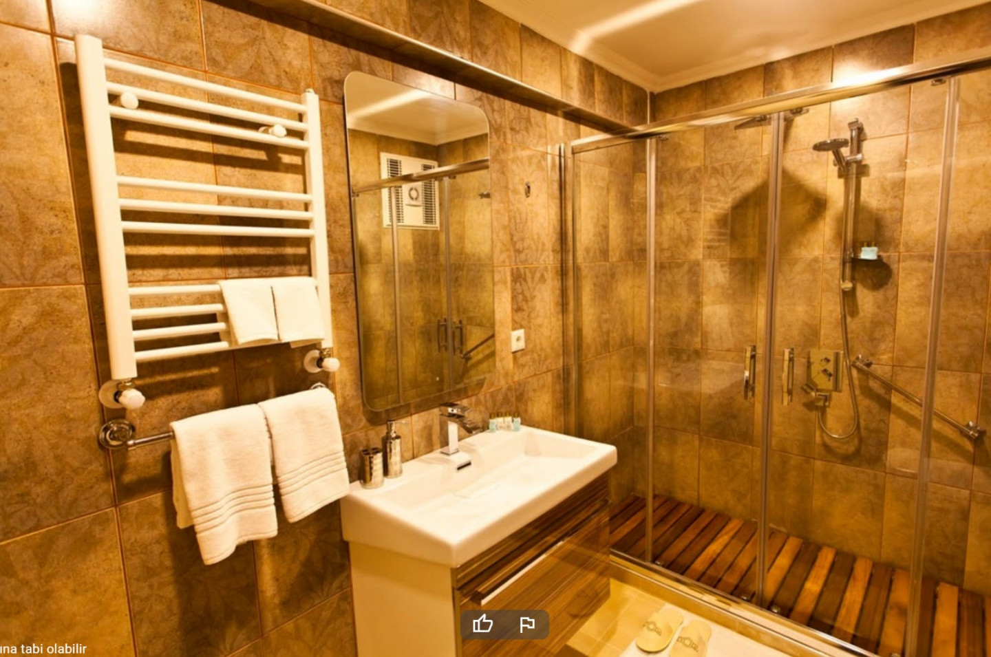 Hotel room and lounge