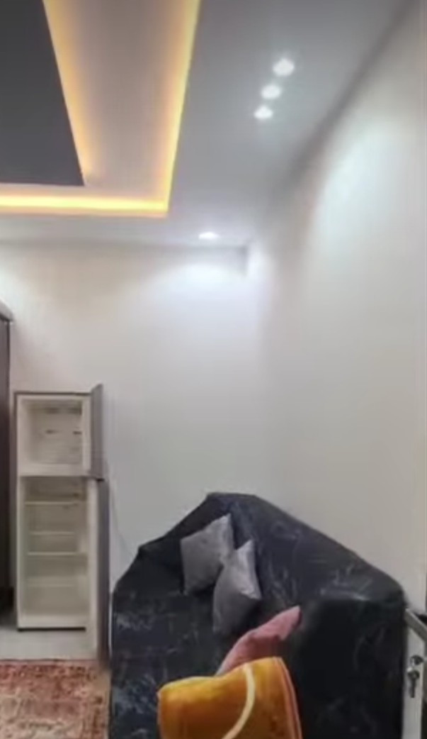A wonderful room in Al-Nazeem neighborhood