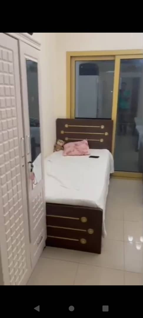Quadruple room for young men only