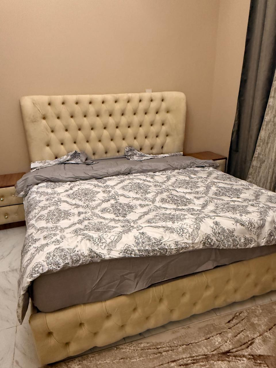 ghrfh-osalh-2-hmam-alrashydyh-301787340895.jpg