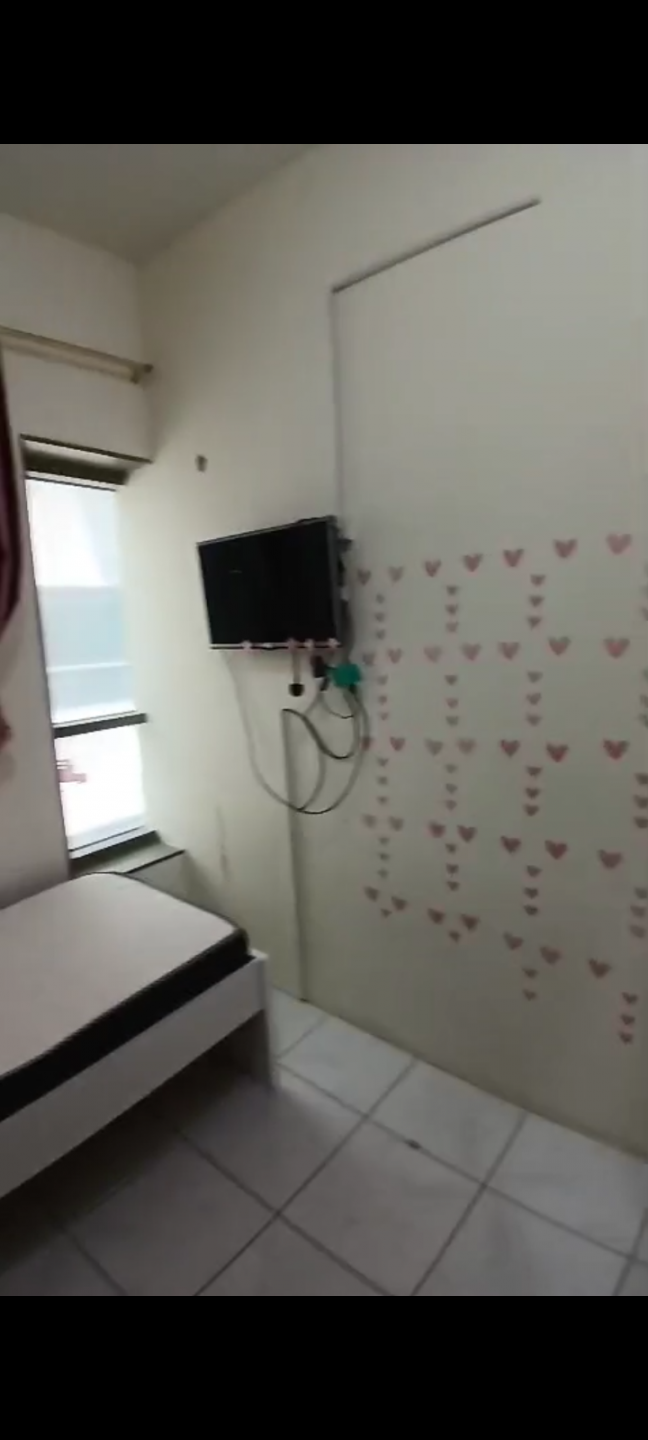 Beautiful, fully equipped rooms for girls