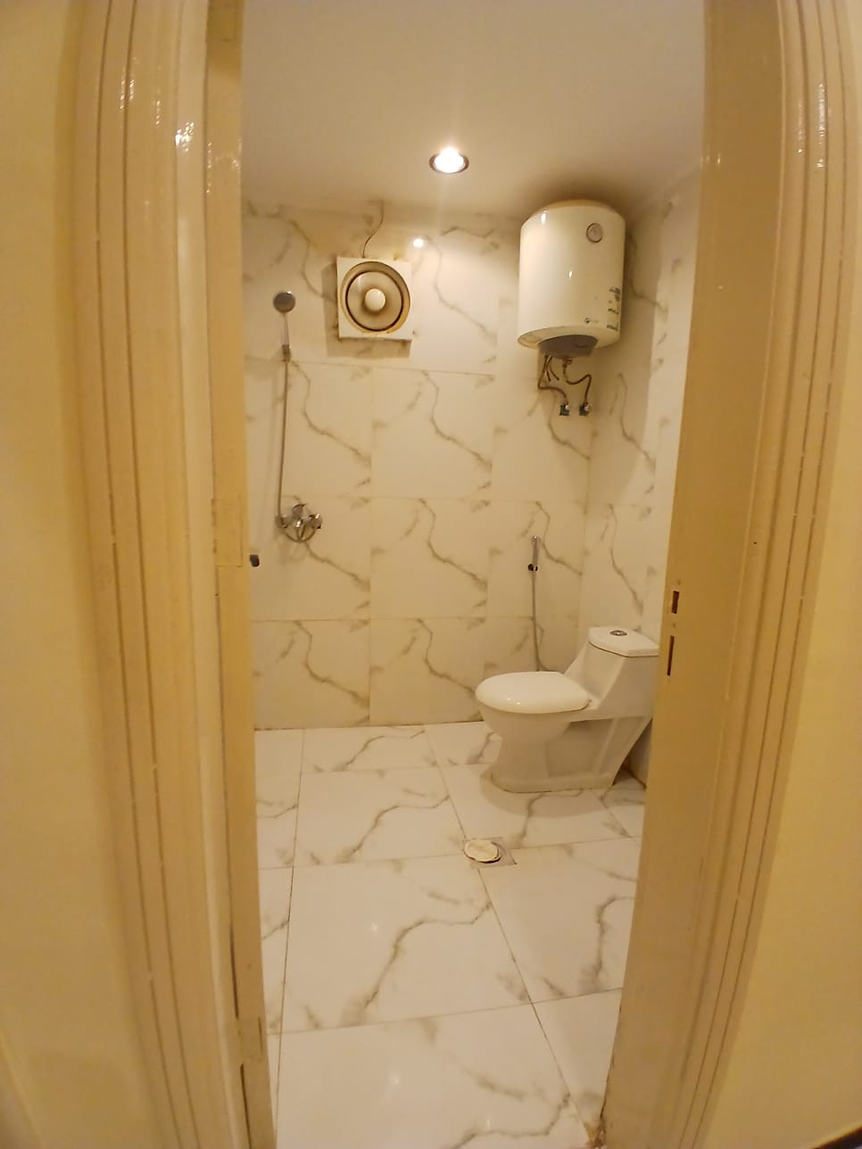 Two rooms, excellent cleanliness, very suitable for families