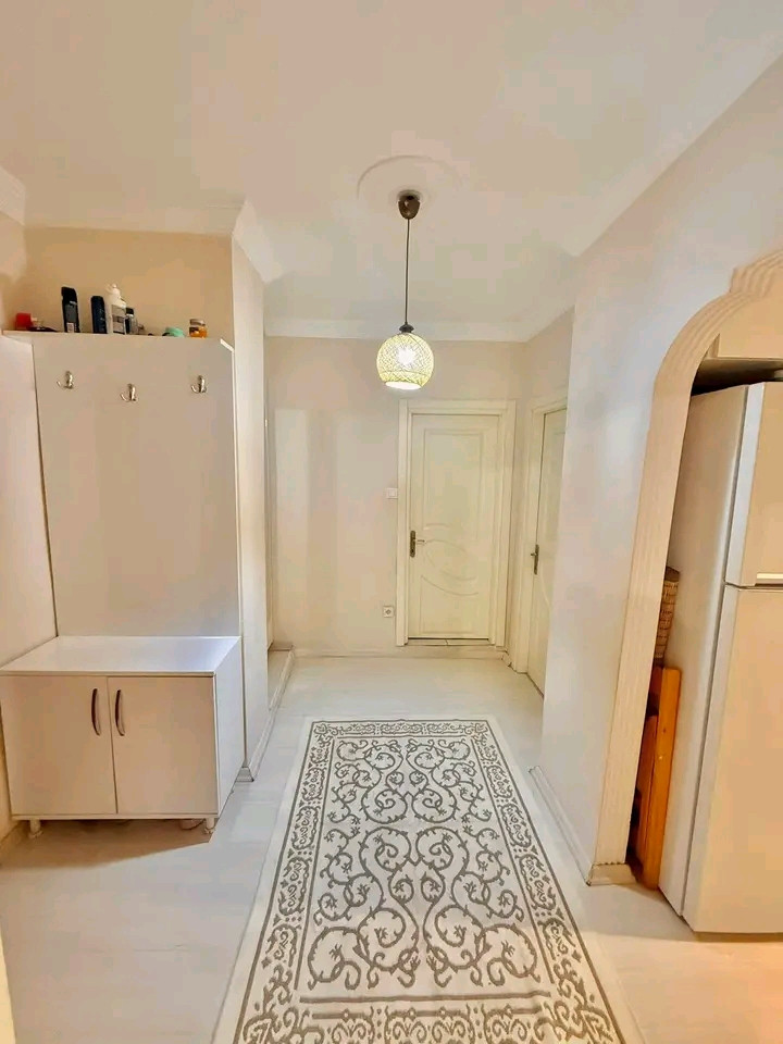 Two furnished rooms and a living room, clean, on the ground floor, direct building entrance.
