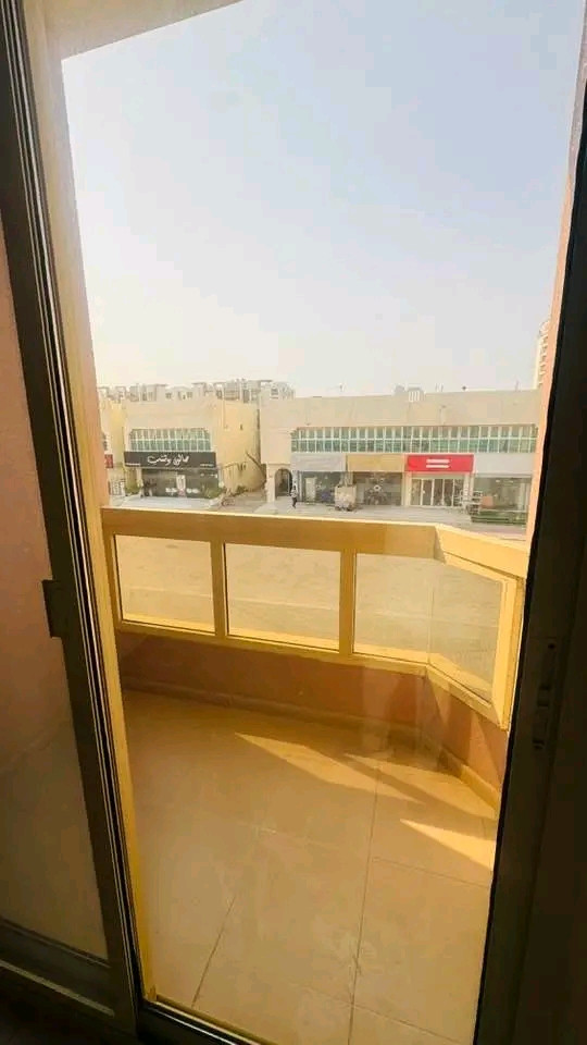 ghrftyn-osal-oblkon-aal-alsharaa-bmsahat-oasaah01788465478.jpg