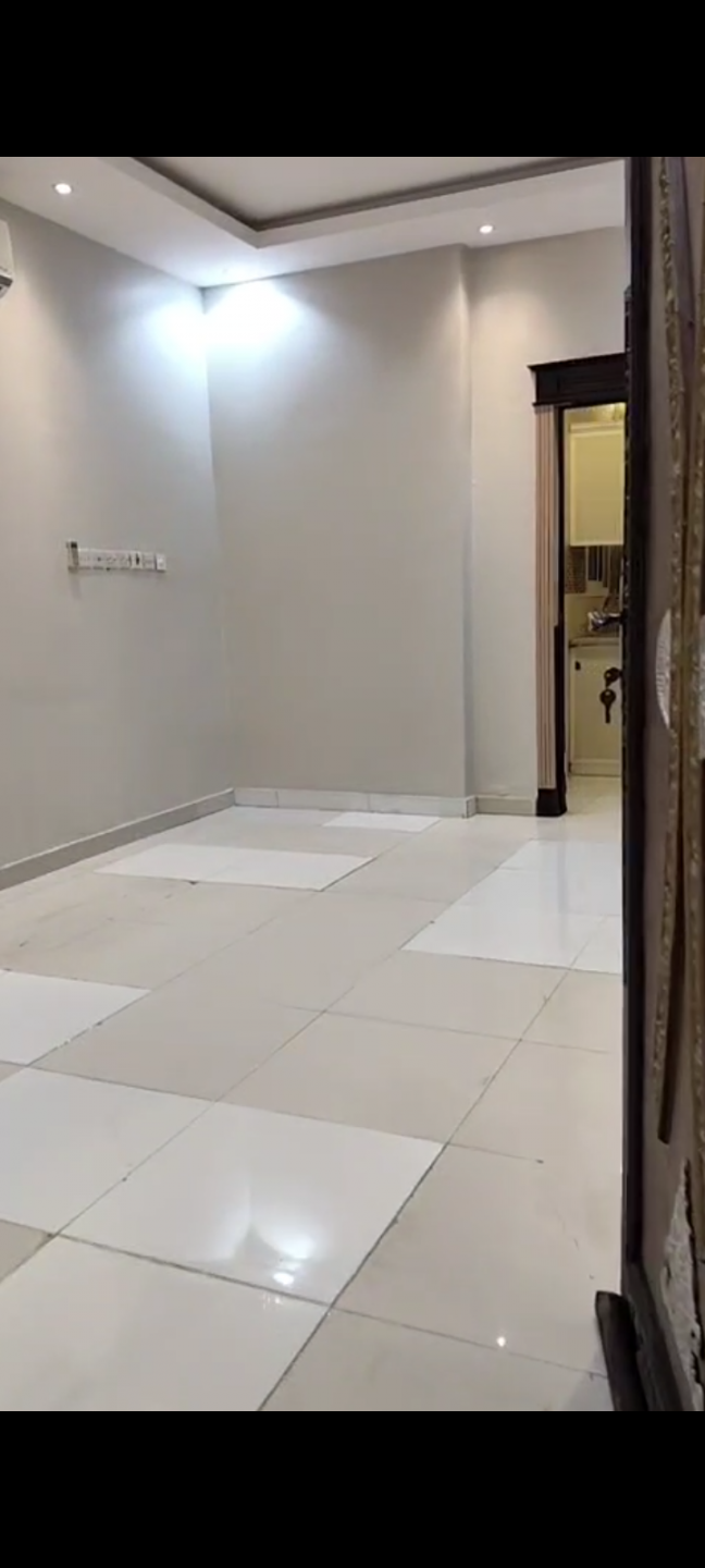 Two bedrooms, a living room, and a private entrance in Al-Munsiyah