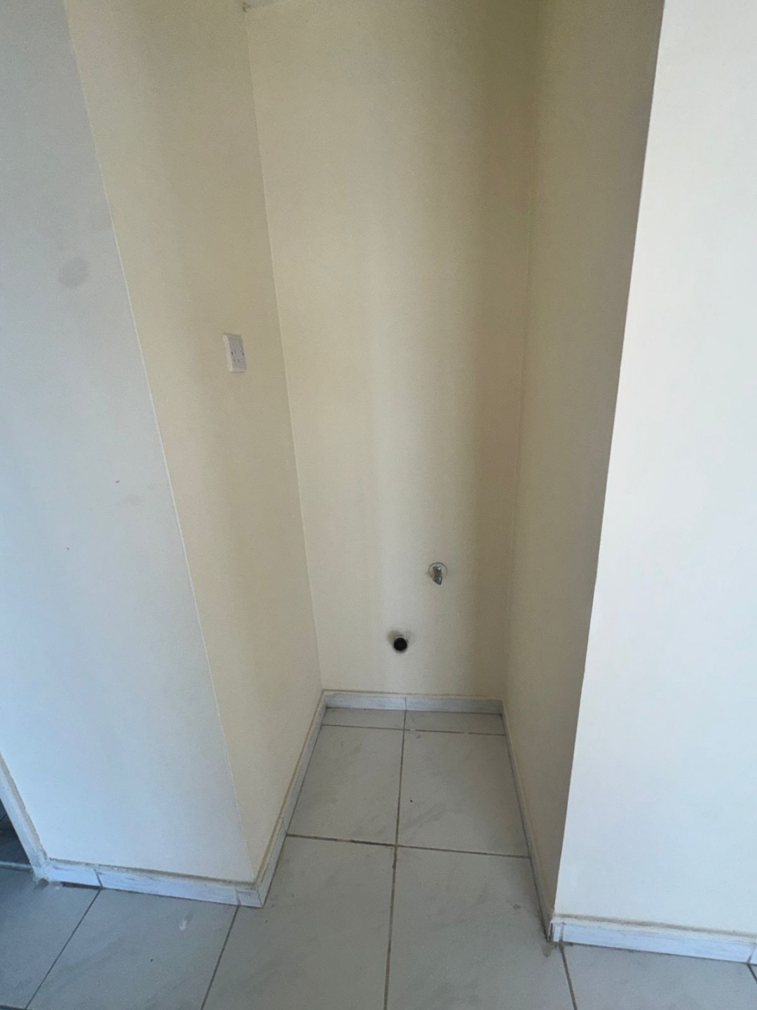 Two bedrooms and a living room, official shared contract, Al Majaz 2, Sharjah