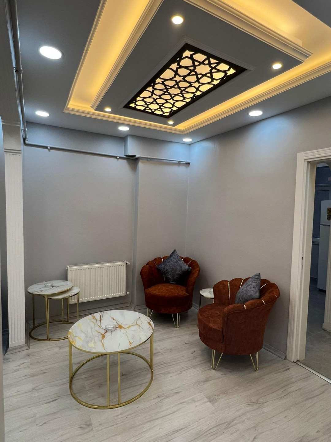 Two rooms and a hall