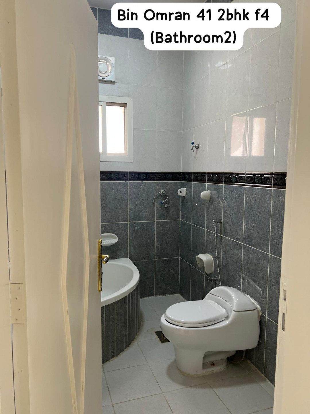 Two rooms, a living room, and two bathrooms in Bani Imran