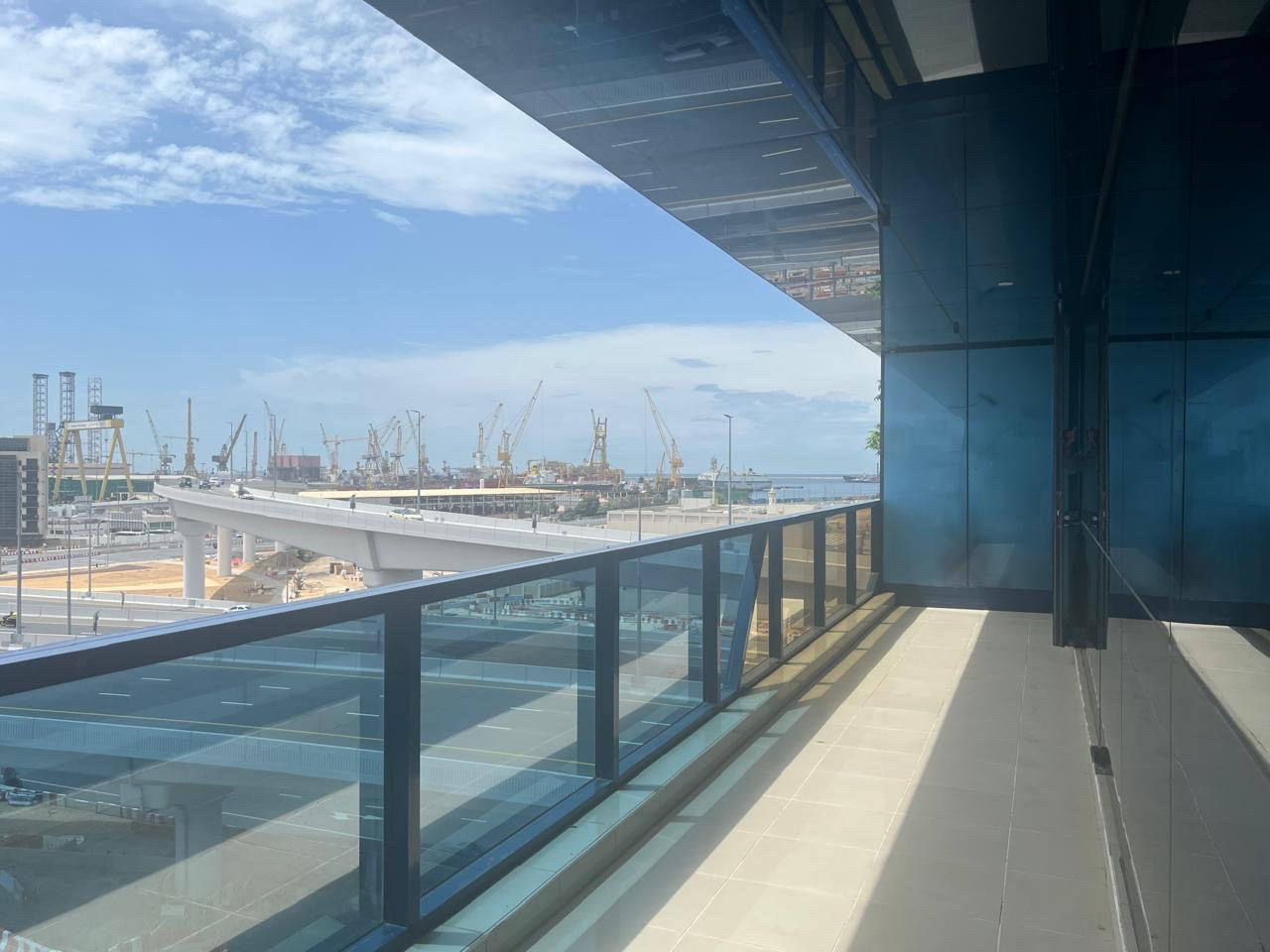 gold-souk-apartments81779377071.jpg