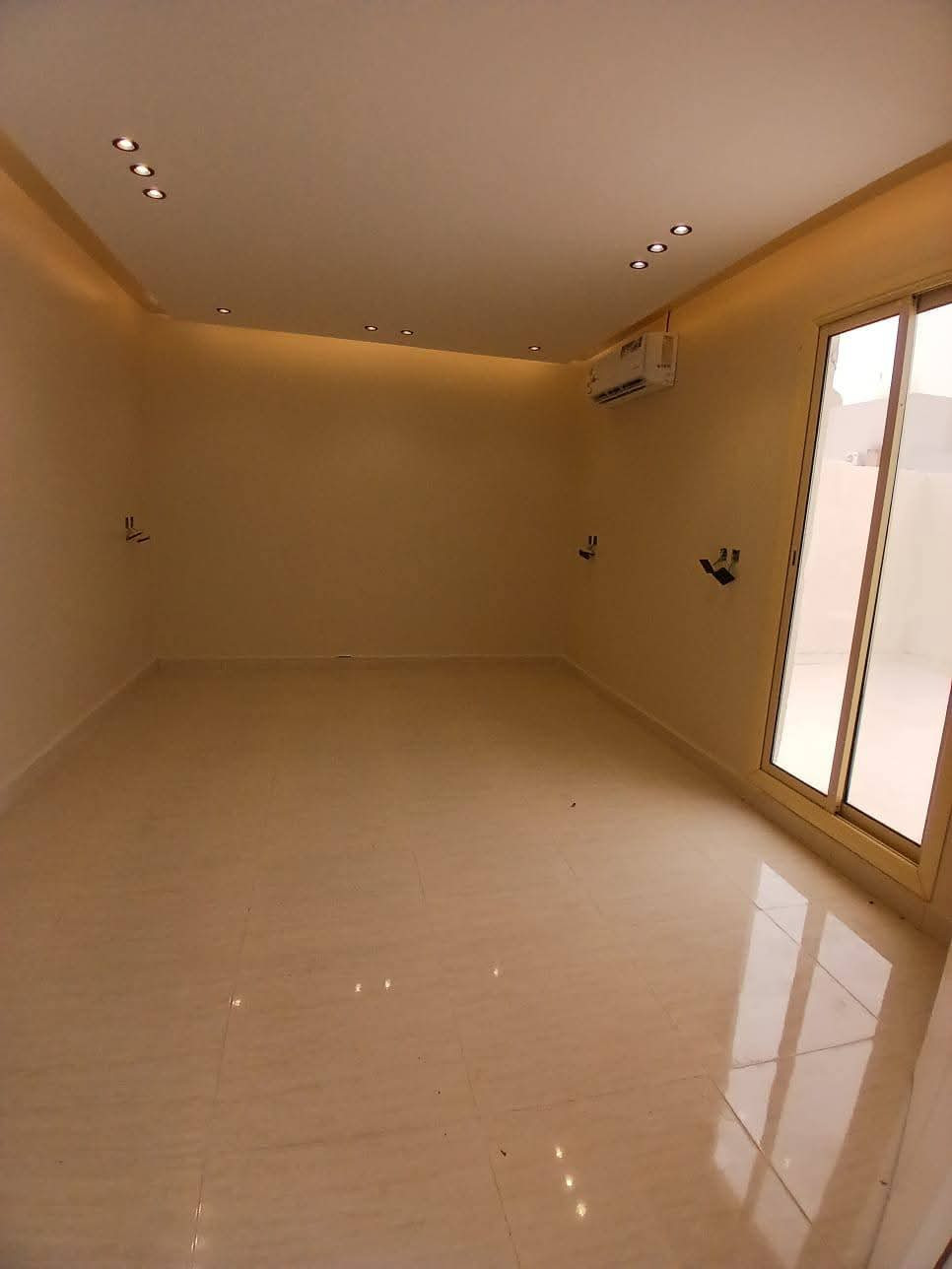 hy-alaalya-7yqv111782998274.jpg