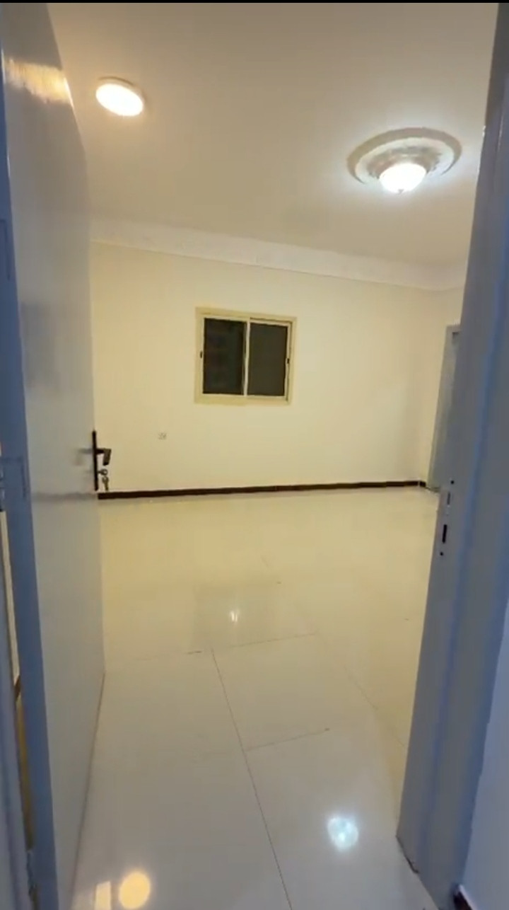 Al-Munsiyah neighborhood 🏬💥 Two rooms and a living room