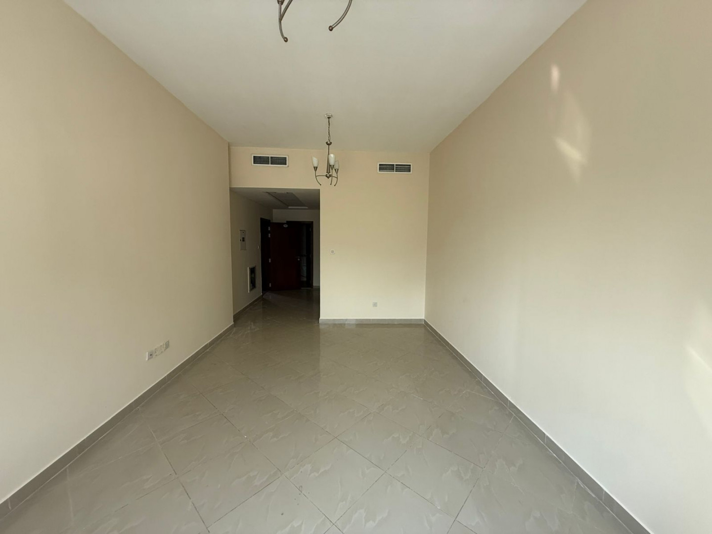 kornysh-almgaz-almgaz-1-alsharkh91779279287.jpg