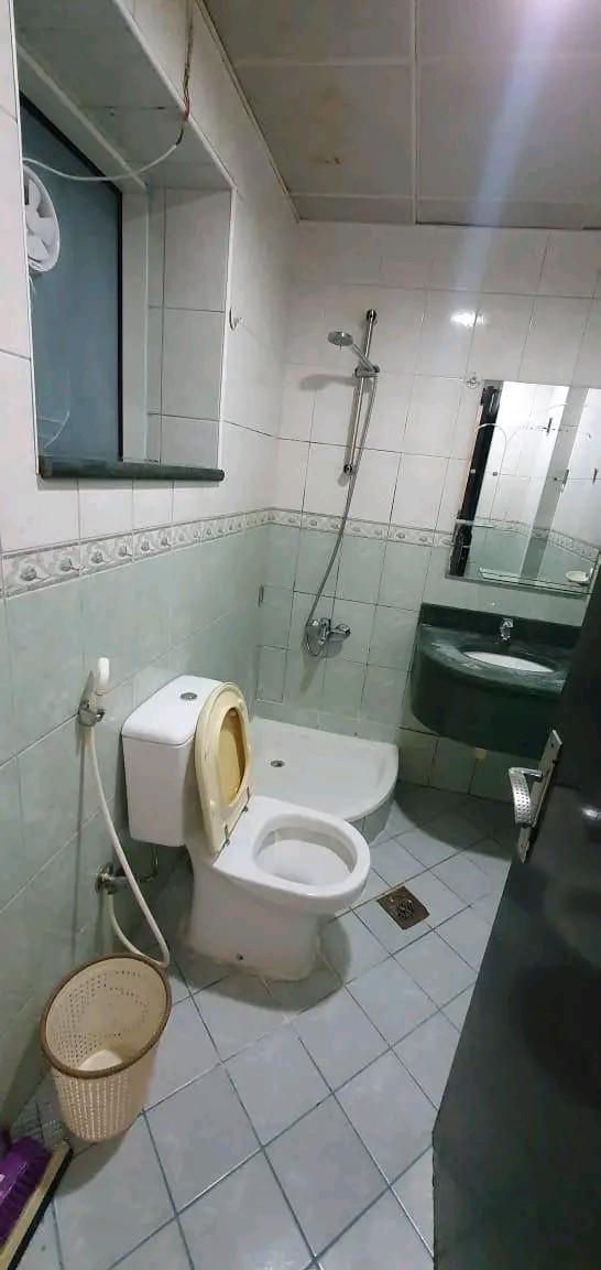 Close to the sea, second tenant, very clean and spacious studio apartment