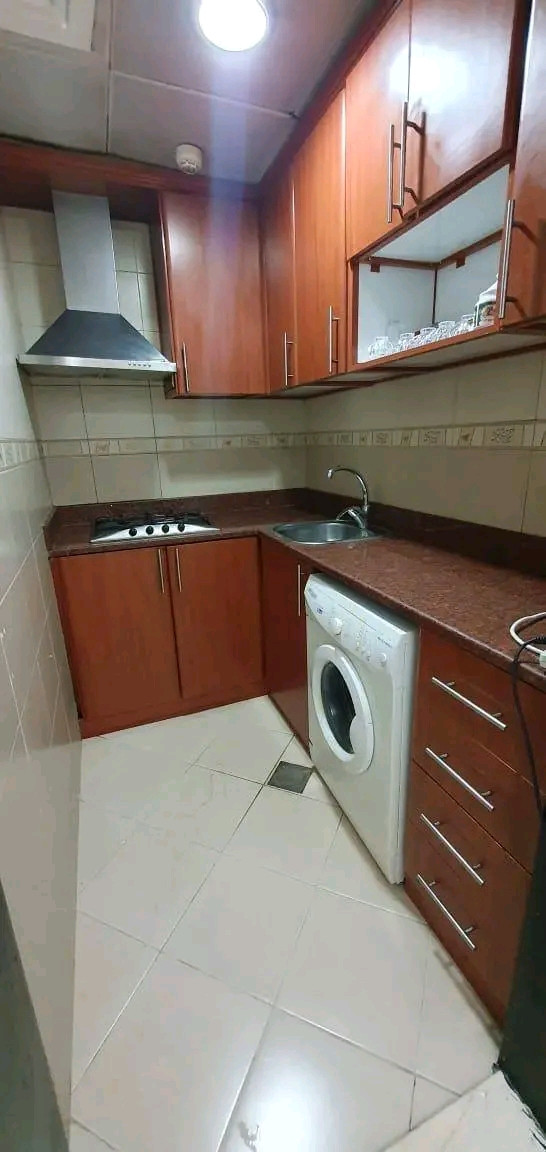 Close to the sea, second tenant, very clean and spacious studio apartment