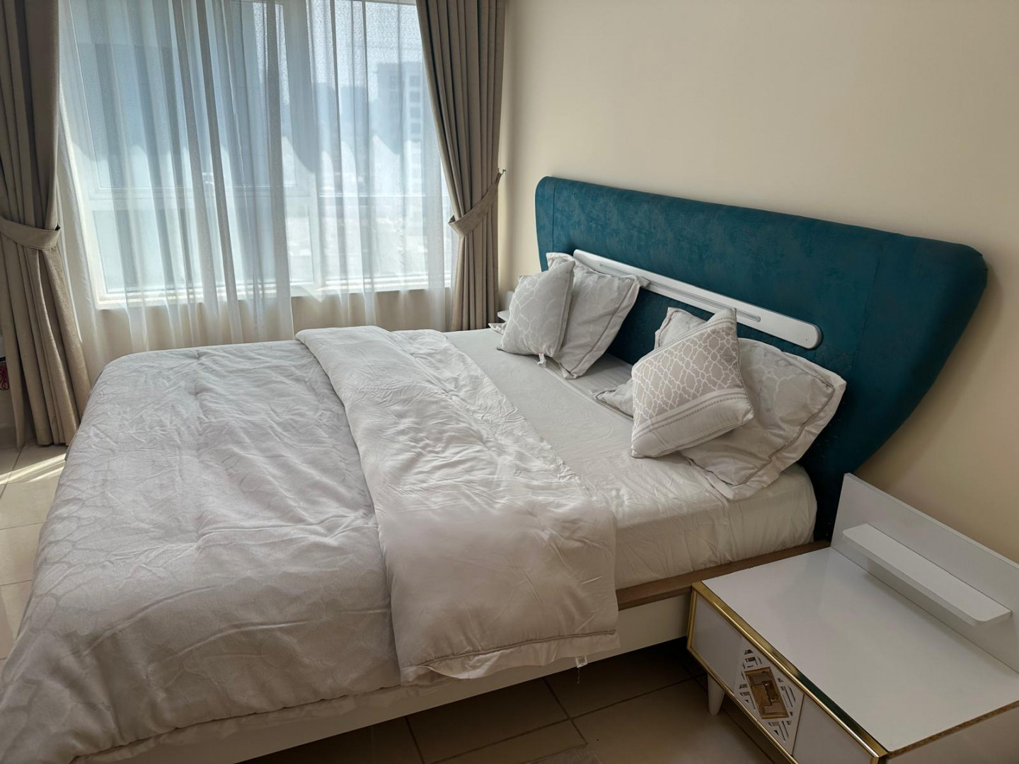 Monthly rent in Orient Towers Ajman