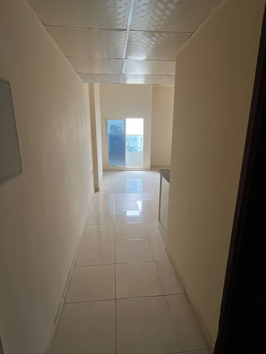 llaygar-alsnoy-astodyo-fy-bnayh-ntyfh-gda01793306654.jpg