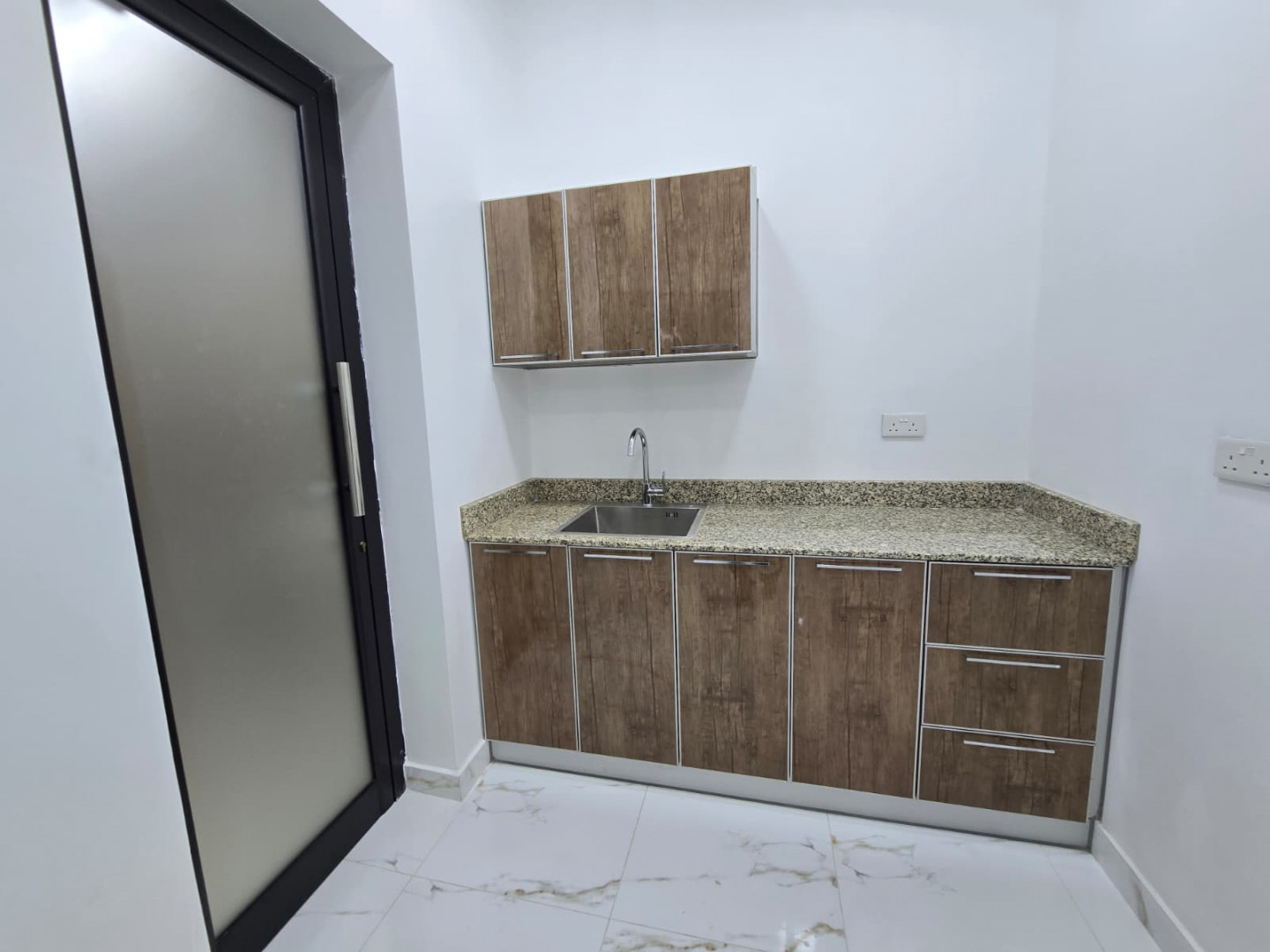 llaygar-astodyo-gdyd-mfrosh-shaml-alkhrbaaa-fy-sharaa-albdyaa61778756170.jpg