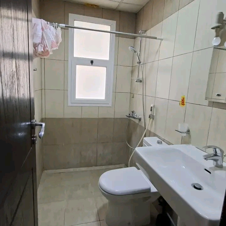 Clean studio apartment for rent in Al-Hajiyat