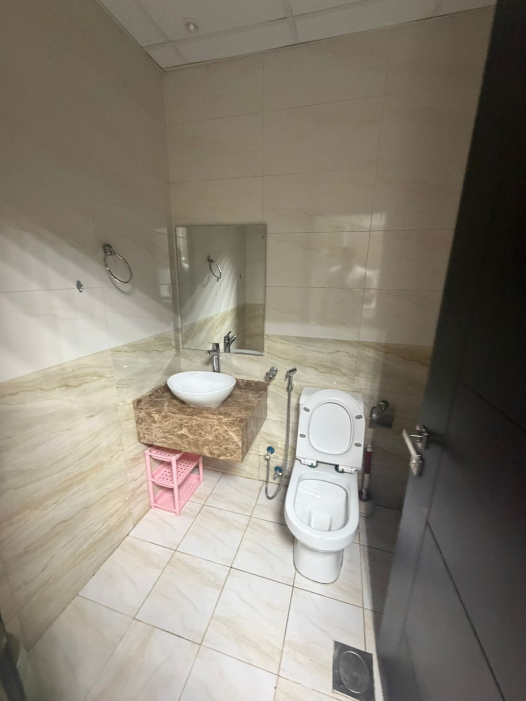 Furnished studio apartment for rent in Ajman (hotel-style furnishings)