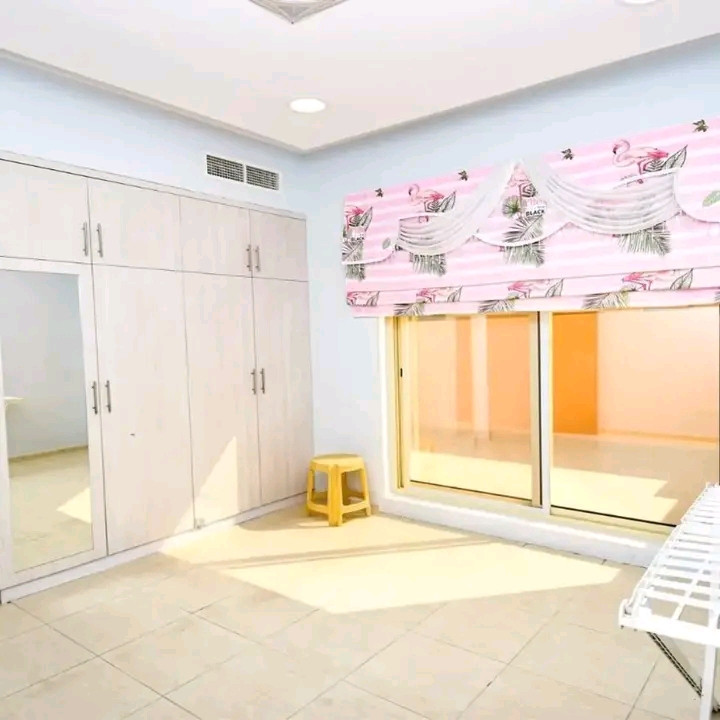 Two-story villa for rent in Janabiyah