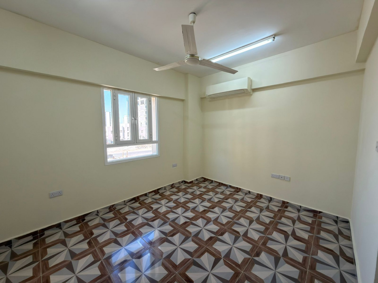 🏡 Apartment for rent in Al Maabilah, 2 bedrooms, living room, 3 bathrooms, for 160 riyals