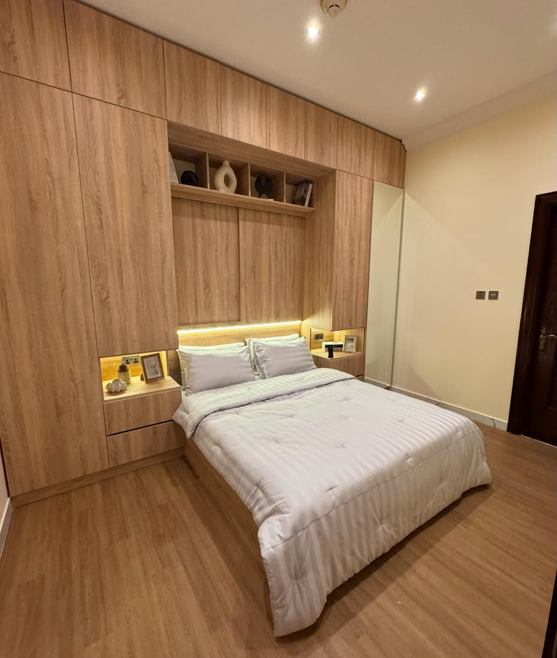For Rent – Fully Furnished Apartment, First Occupancy