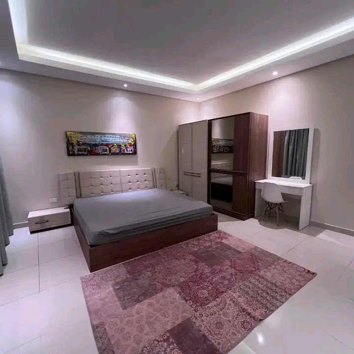 Apartment for rent in Amwaj with sea view