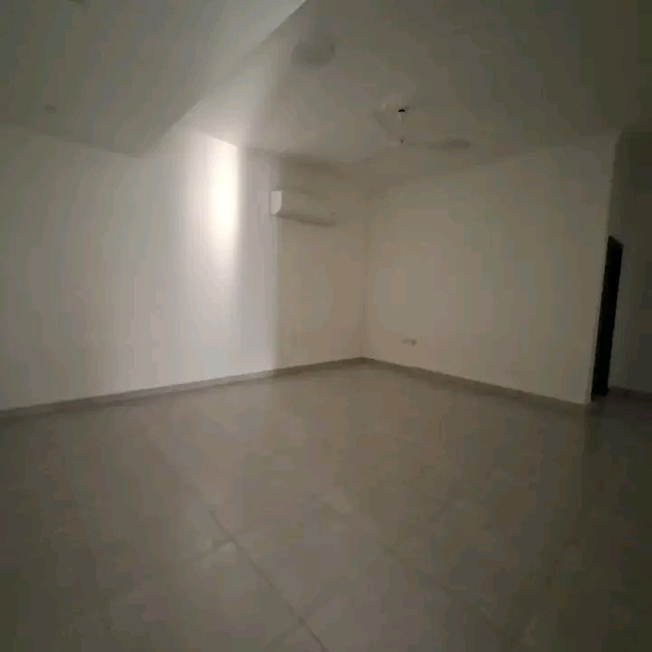 A distinctive apartment is available for rent in Al-Hajiyat.