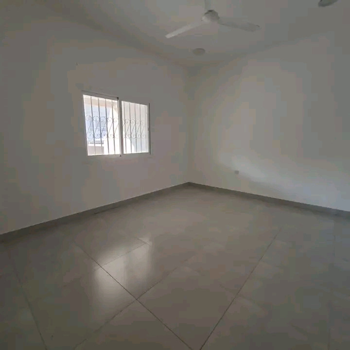 A distinctive apartment is available for rent in Al-Hajiyat.