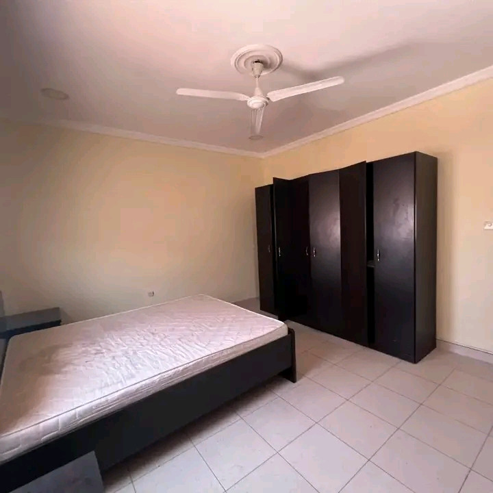 Clean apartment for rent in Al Hadd with air conditioning