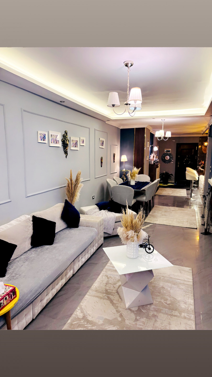 Luxurious apartment apt/ roshdy syria st