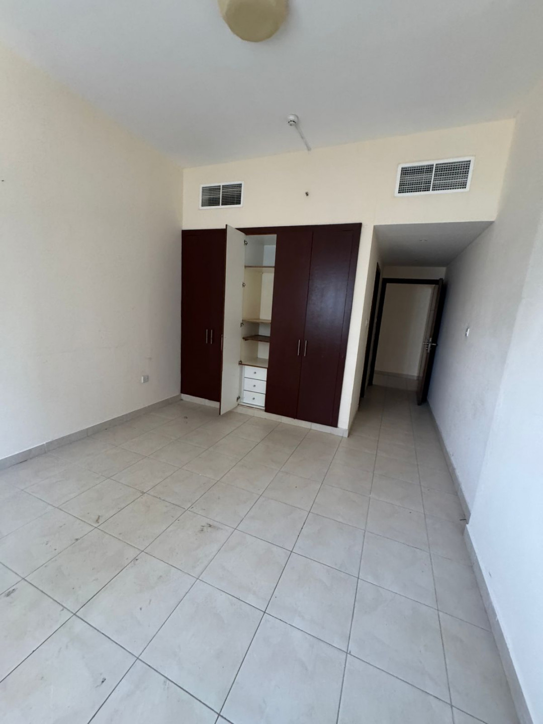 Luxury 3BR + Maid Room for Annual Rent | Direct Sea View | Free AC | Gym Pool Parking | Al Mamzar | Waterfront Living | Ready to Move