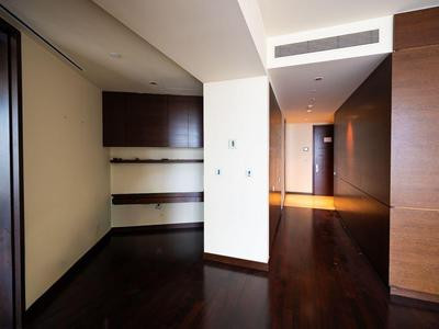luxury-living-burj-khalifa61781765643.jpg