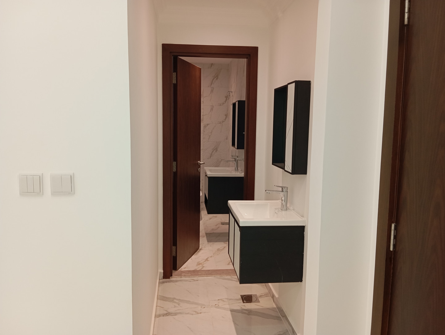 mdny-khlyf-algnoby51788086177.jpg