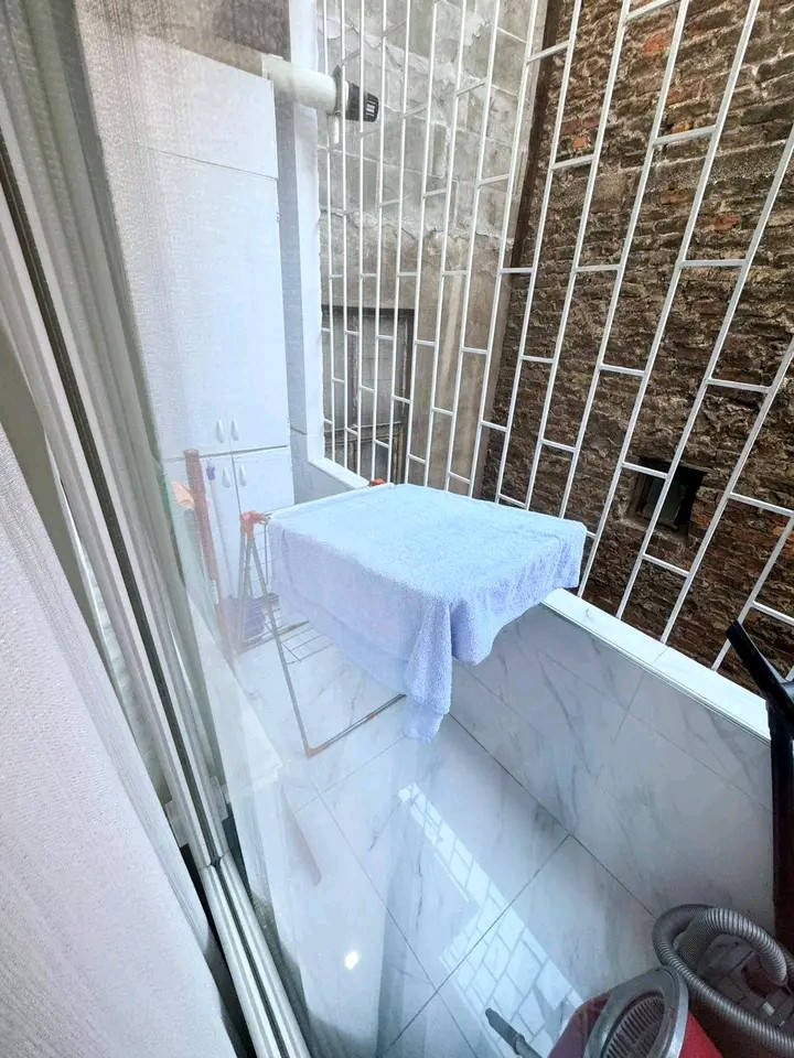 Air-conditioned VIP first floor apartment in Fatih