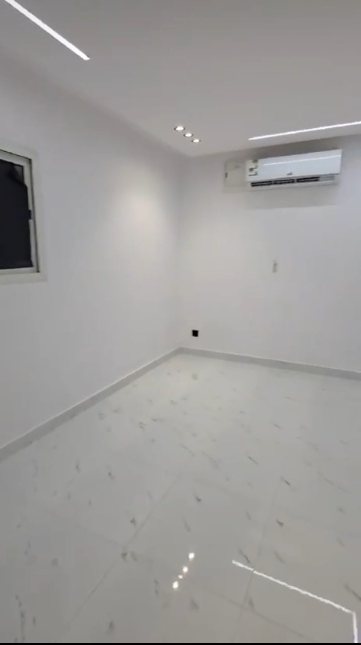 ☑️..Prime location in Al Hamra district..☑️ *Excellent apartment "Two bedrooms and a living room" with a separate kitchen*